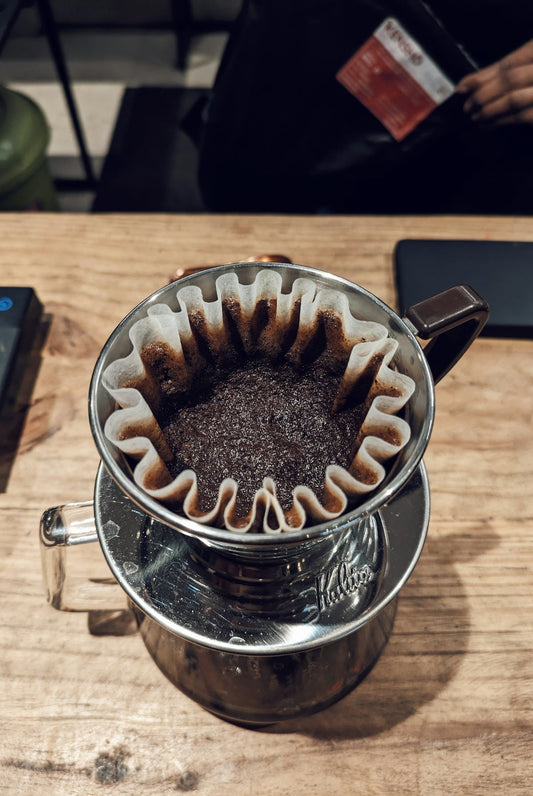 Master the Craft of Cafe-Style Beverages with a 600ml Milk Frothing Pitcher Featuring an External Thermometer - Baristas Tools