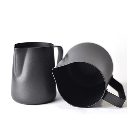 MILK JUG - 600ml BLACK - Baristas Tools