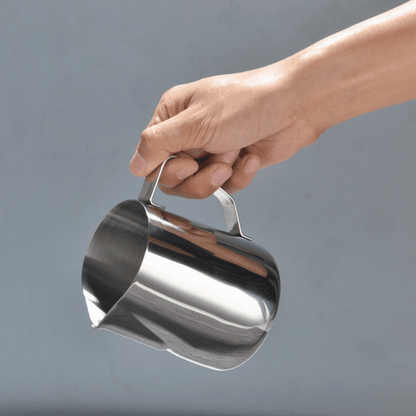 MILK JUG STAINLESS STEEL - Baristas Tools